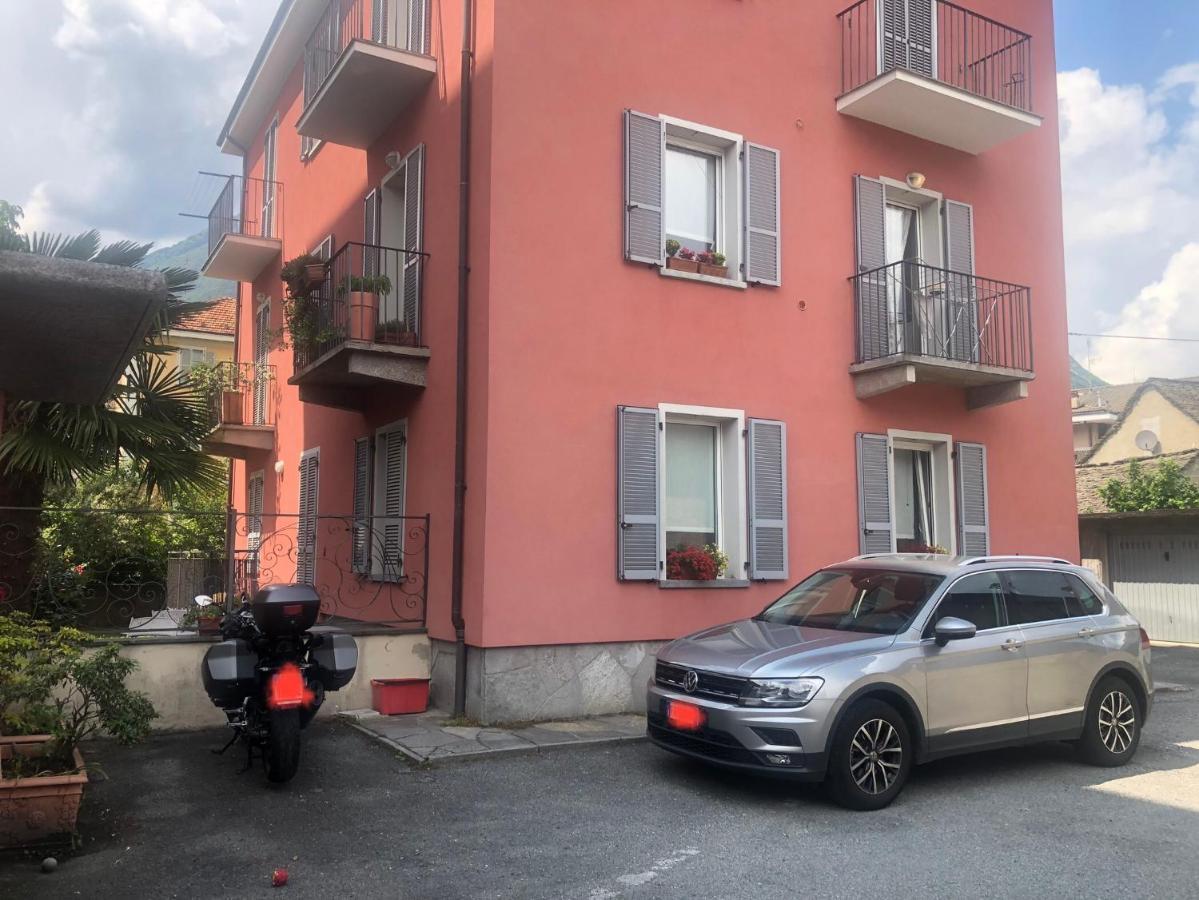 Giuditta Freecarpark&Garden Domodossola Exterior foto